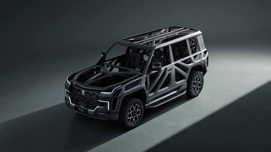 广州186仰望U8硬派越野的科技魅力，国能汽车对传统燃油车市场的冲击